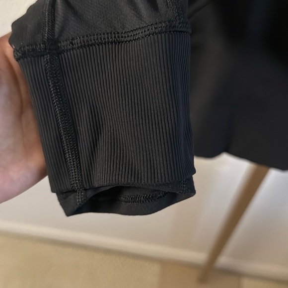 Lululemon dance studio Black Jacket - Picture 8 of 11